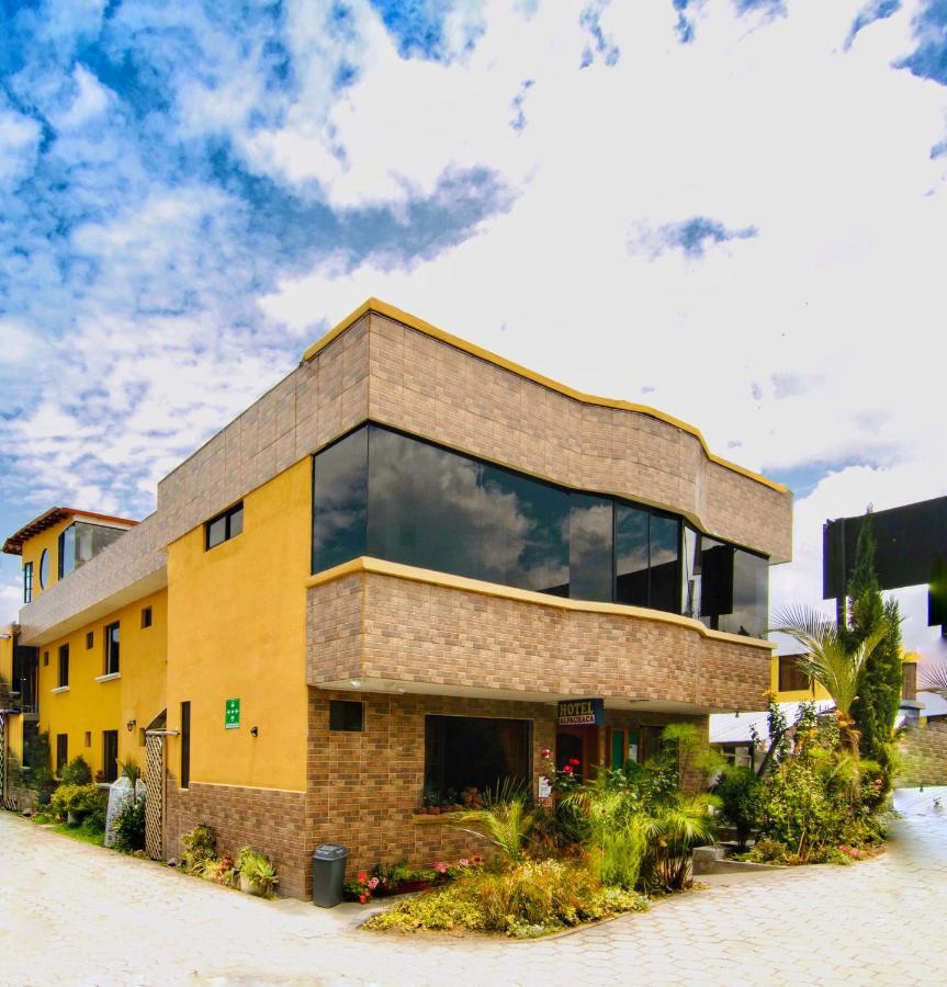 Alpachaca Quito Airport Hotell Tababela Exteriör bild