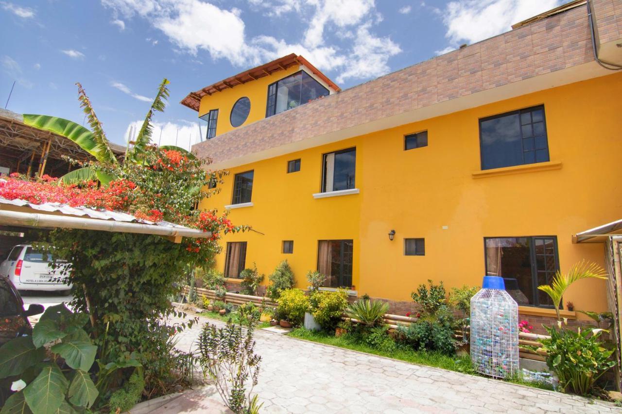 Alpachaca Quito Airport Hotell Tababela Exteriör bild